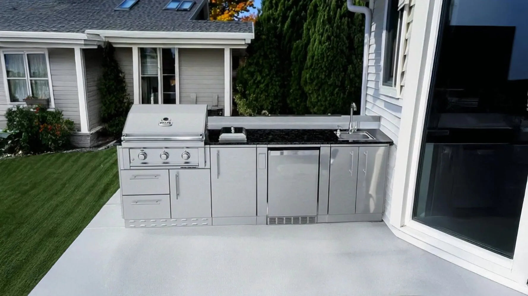 The Brazos 9' Cabinet Island Package